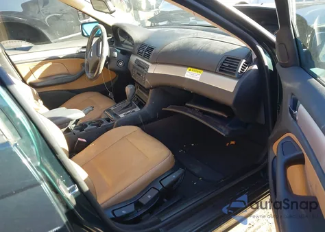 2003 BMW 325I z USA, uszkodzony, nr VIN WBAAZ334X3KP80038